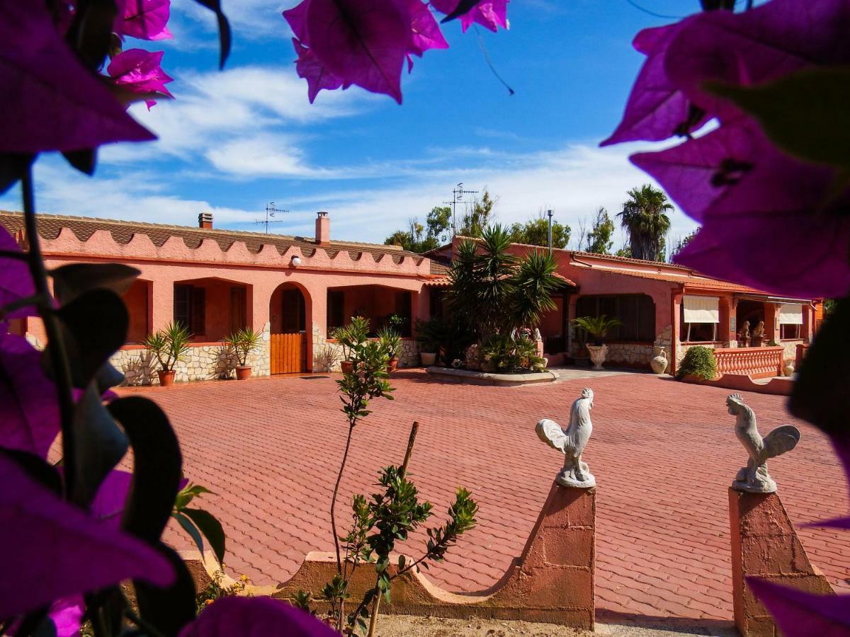 B&B Cala Dolce Alojamento de Acomodação e Pequeno-almoço 2*